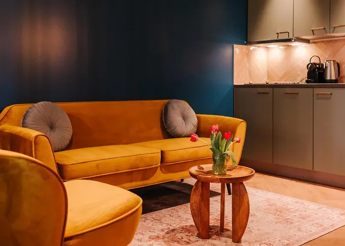 凯乌尔酒店 3* 赞德沃特